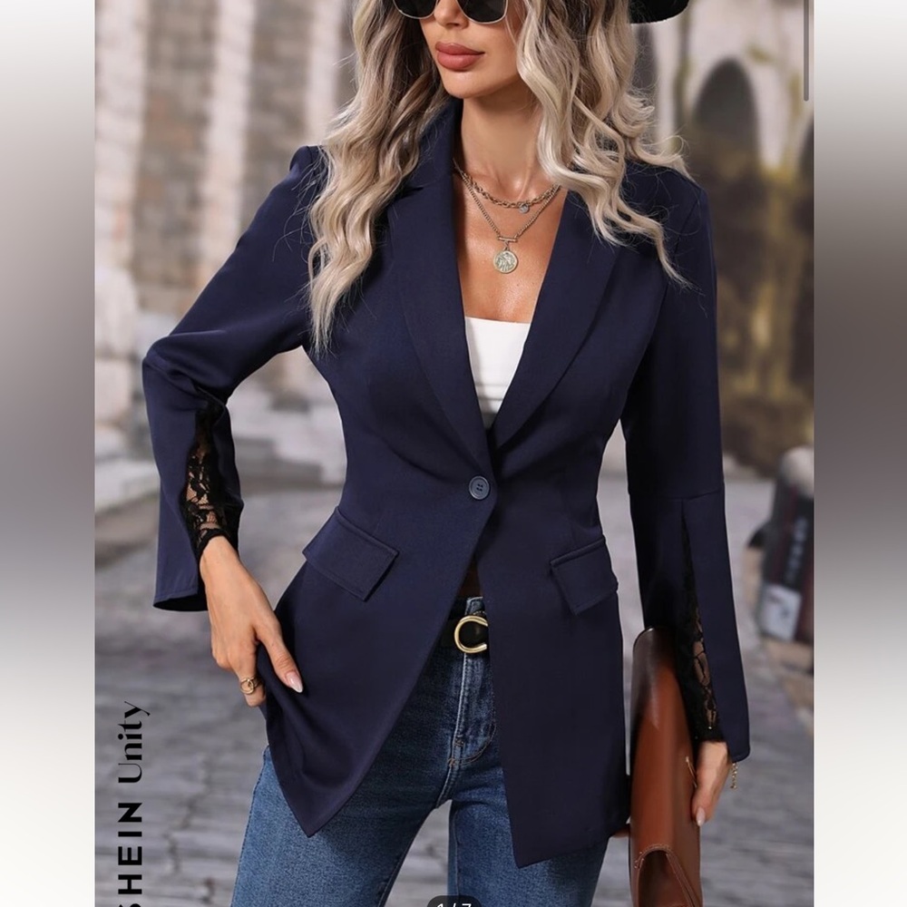Single Button Flap Detail Contrast Lace Blazer